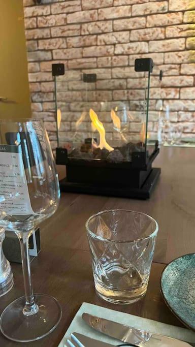 Heerlijk Appartement Centrum Breda En Restaurant! Bagian luar foto